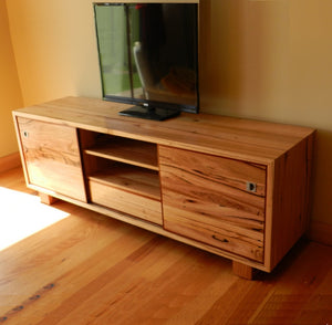 Phoenix Mitred TV Unit