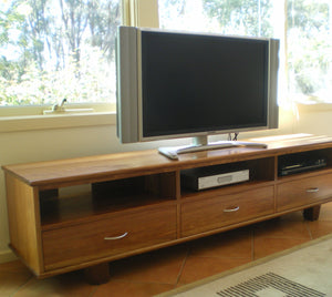Ascot TV Unit